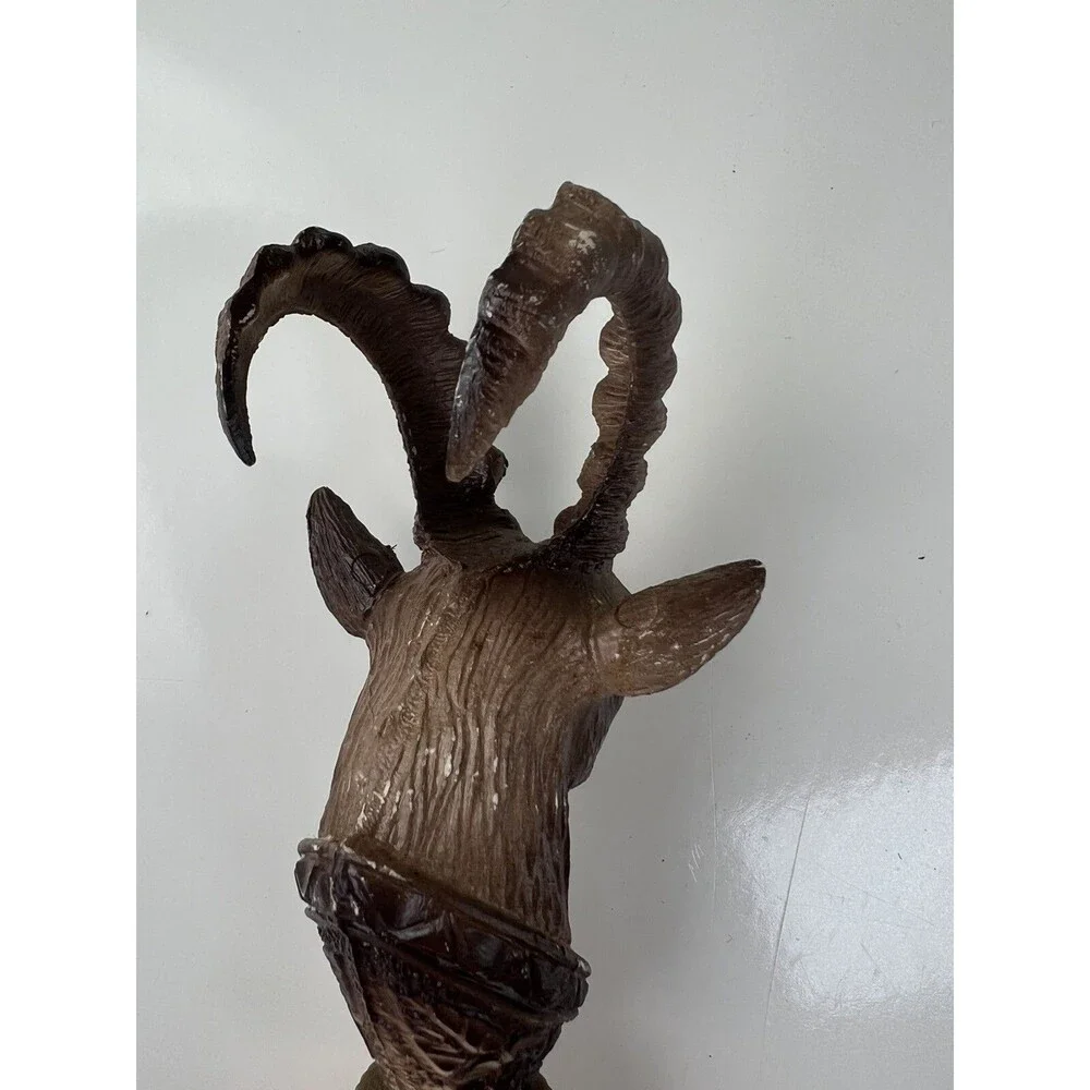 Vintage Ram Head Bottle Stopper Cork Wine Liquor Plastic Faux Wood Cork Gift